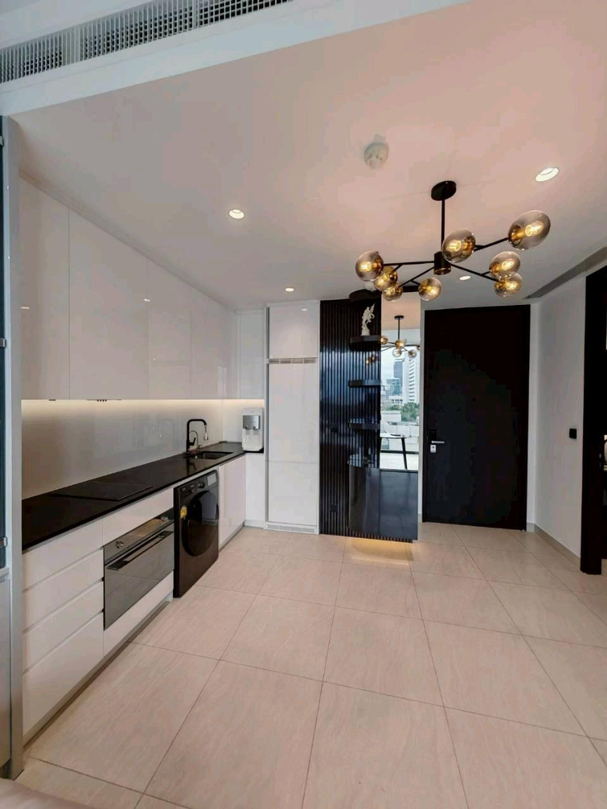 For RentCondoSathorn, Narathiwat : Condo for rent near BTS St. Louis | Tait Sathorn 12 | Potential location in the heart of Sathorn | Pets allowed (Pet Friendly) 🐶