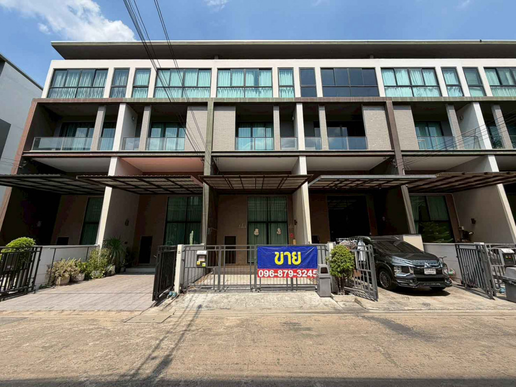 ขายทาวน์โฮมวิภาวดี ดอนเมือง หลักสี่ : ขายด่วน !! ทาวน์เฮ้าส์ 3.5 ชั้น 20.1 ตรว บ้านกลางเมือง วิภาวดี 64