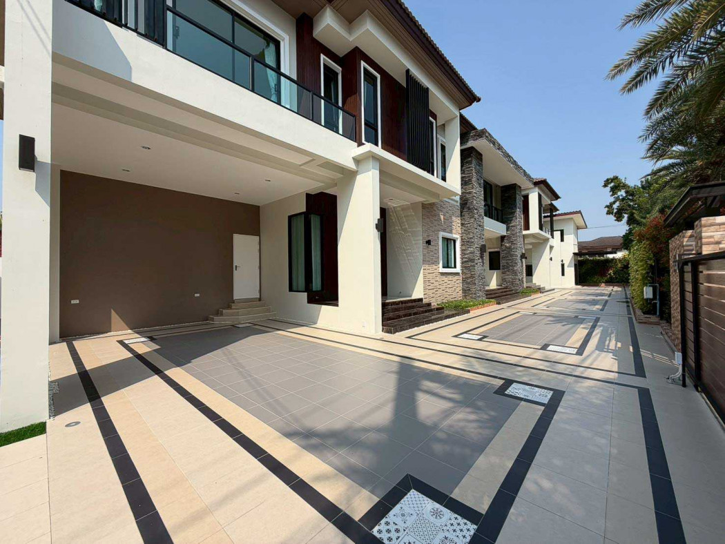 For SaleHousePathum Thani,Rangsit, Thammasat : Single house for sale in Pathum Thani, Khlong 5, 600 sq m, 2 rai 60 sq wah, near Kanchanaphisek Ring Road.