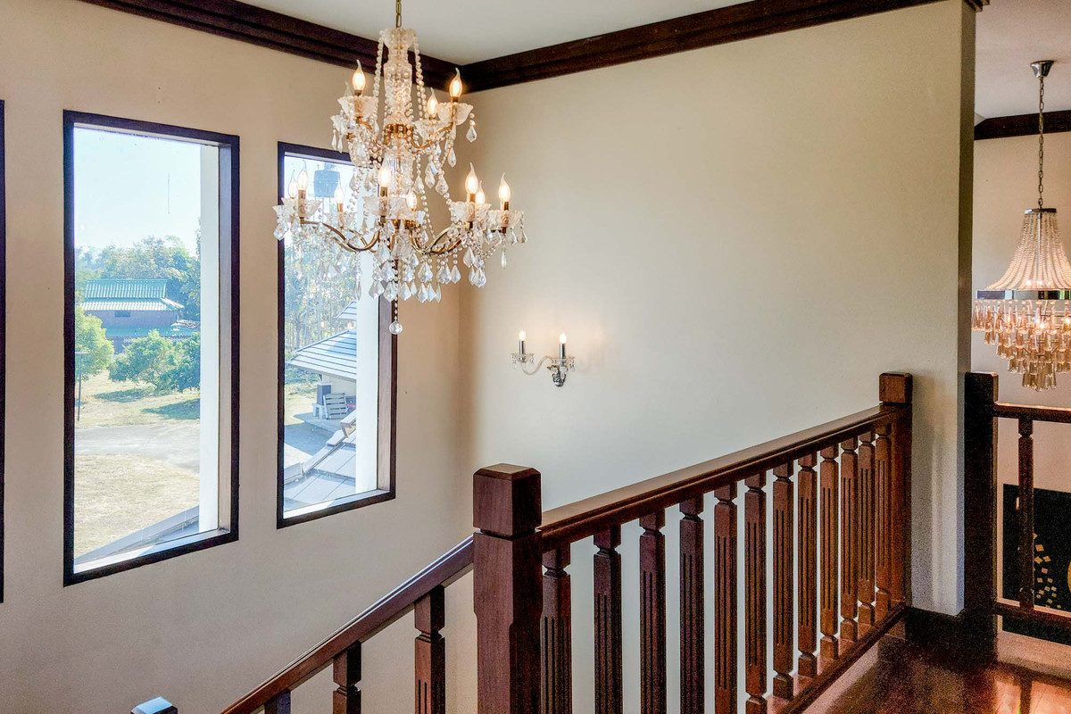 ขายบ้านเชียงใหม่ : บ้านสวนส่วนตัวหลังใหญ่ พร้อมสระว่ายน้ำ บรรยากาศเงียบสงบ