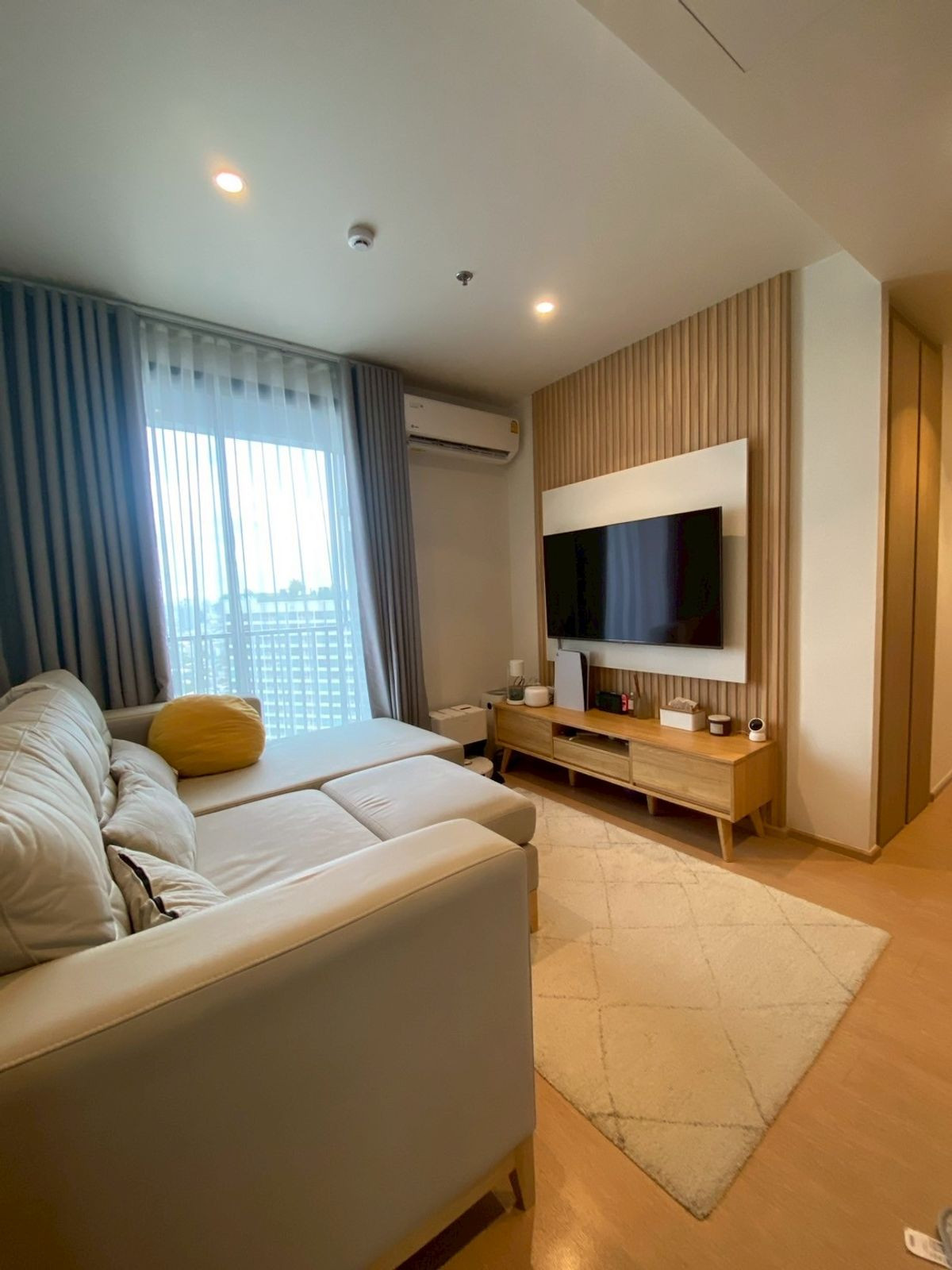For SaleCondoLadprao, Central Ladprao : Urgent Sale 🔥 MARU LADPRAO 15 🔥 Pet Friendly 2 Bedroom Apartment, Fully Furnished and Equipped with Appliances.