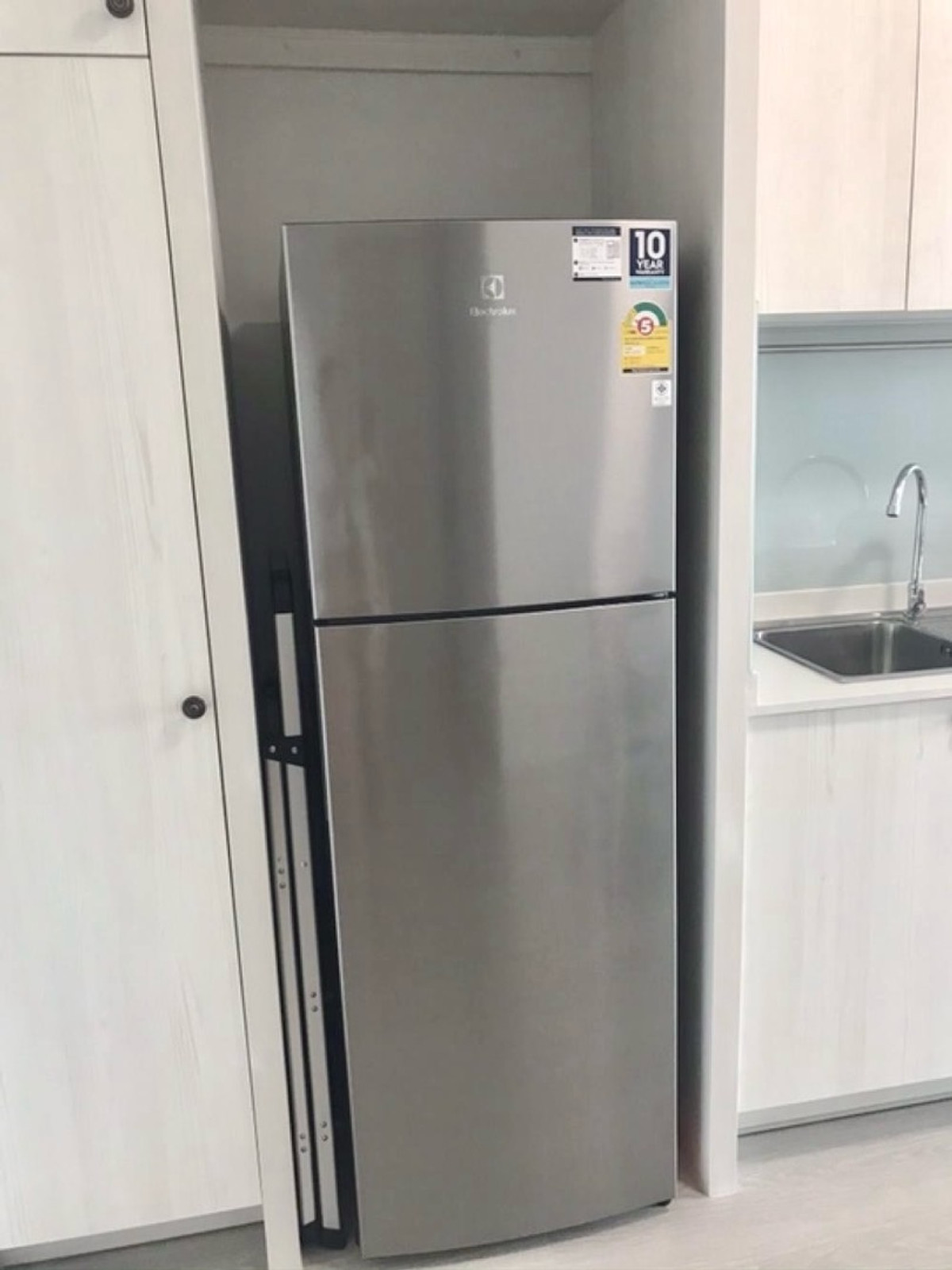 For RentCondoBang Sue, Wong Sawang, Tao Pun : 16,000 baht / month