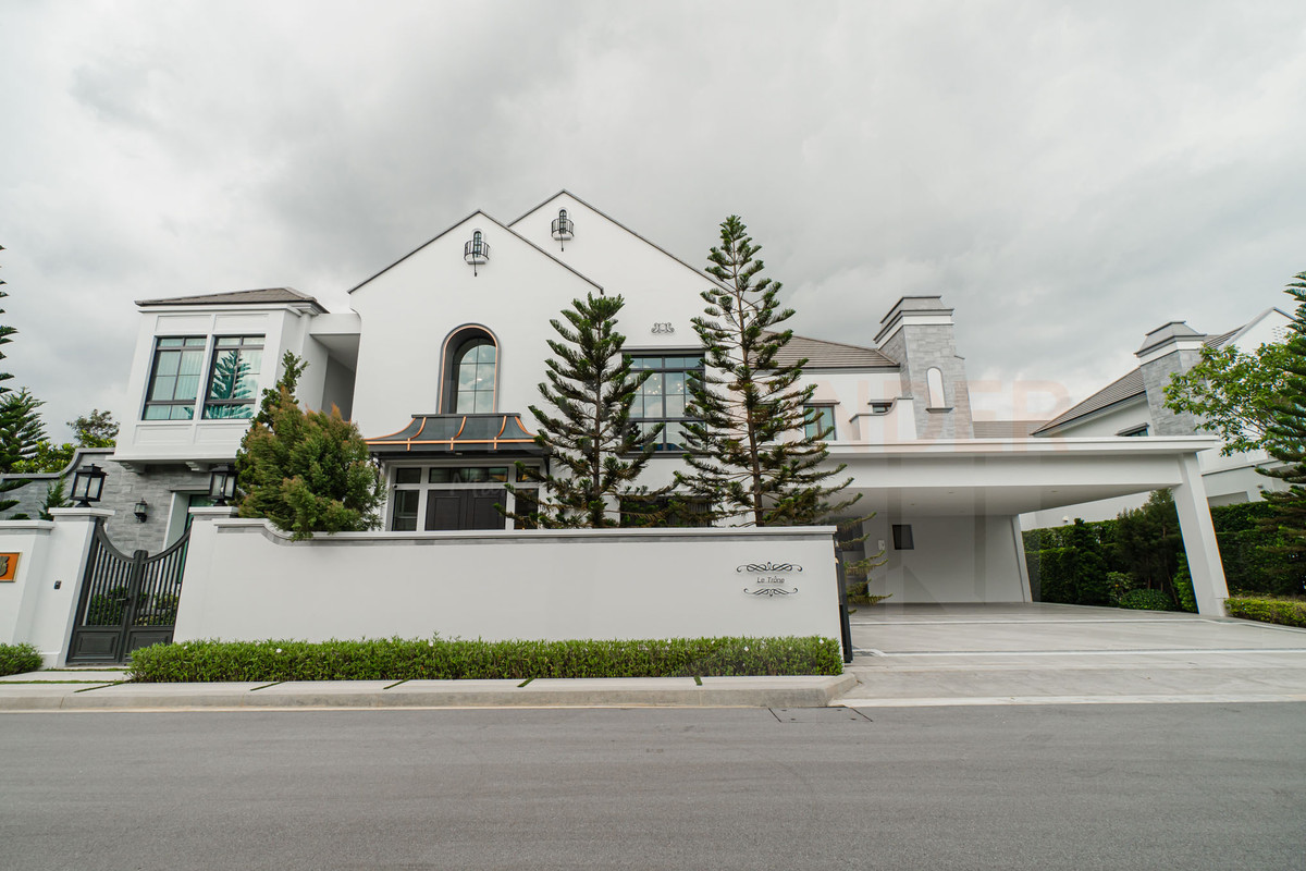 ขายบ้าน : ทรัพย์สินศักดิ์ศรีสูง ทำเลบางนา ก่อนราคาขยับ