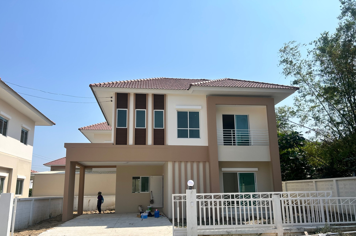 ขายบ้านลาดกระบัง สุวรรณภูมิ : บ้านเดี่ยวใหม่ สวยๆ  แปลงมุม 58.2 วา 