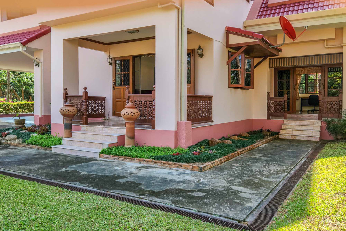 ขายบ้านเชียงใหม่ : บ้านพักส่วนตัววิวภูเขา พร้อมสวนลำไย 84 ต้น ใกล้สนามกอล์ฟ, เชียงใหม่