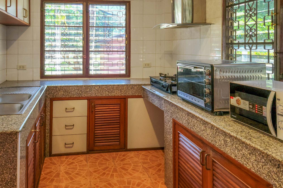 ขายบ้านเชียงใหม่ : บ้านพักส่วนตัววิวภูเขา พร้อมสวนลำไย 84 ต้น ใกล้สนามกอล์ฟ, เชียงใหม่