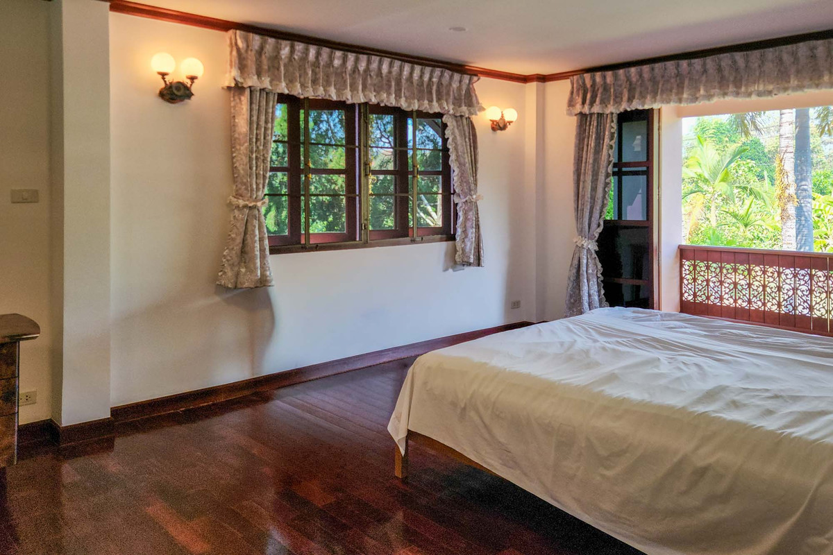 ขายบ้านเชียงใหม่ : บ้านพักส่วนตัววิวภูเขา พร้อมสวนลำไย 84 ต้น ใกล้สนามกอล์ฟ, เชียงใหม่