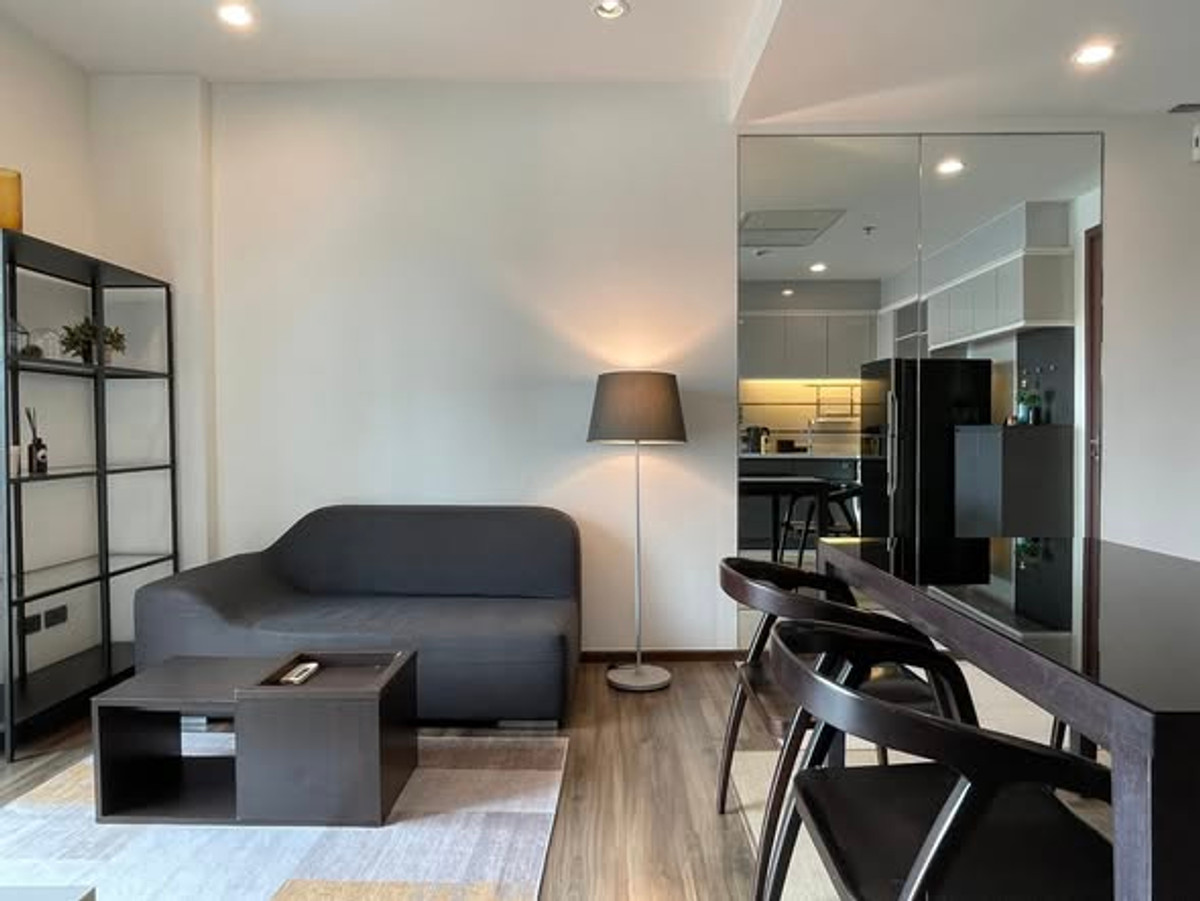 For RentCondoOnnut, Udomsuk : For rent: Wyne Condo Sukhumvit. Just 350 m. to BTS Phra Khanong.