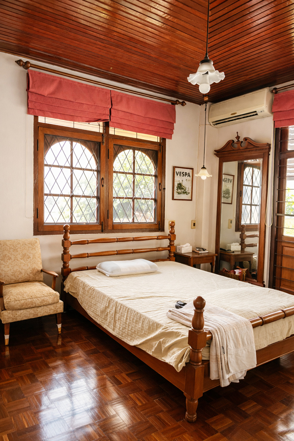 ขายบ้านสุขุมวิท อโศก ทองหล่อ : Urgent Sale Luxury House Sukhumvit | Prime Location High Demand Area Best Value | Near BTS Ekkamai | 29.5 MB (Reduced from 31 MB) | ขายด่วน บ้านหรูสุขุมวิท ทำเลฮิต ราคาพิเศษ ลดเหลือ 29.5 ล้านบาท ใกล้ BTS เอกมัย – LTH14350OP 