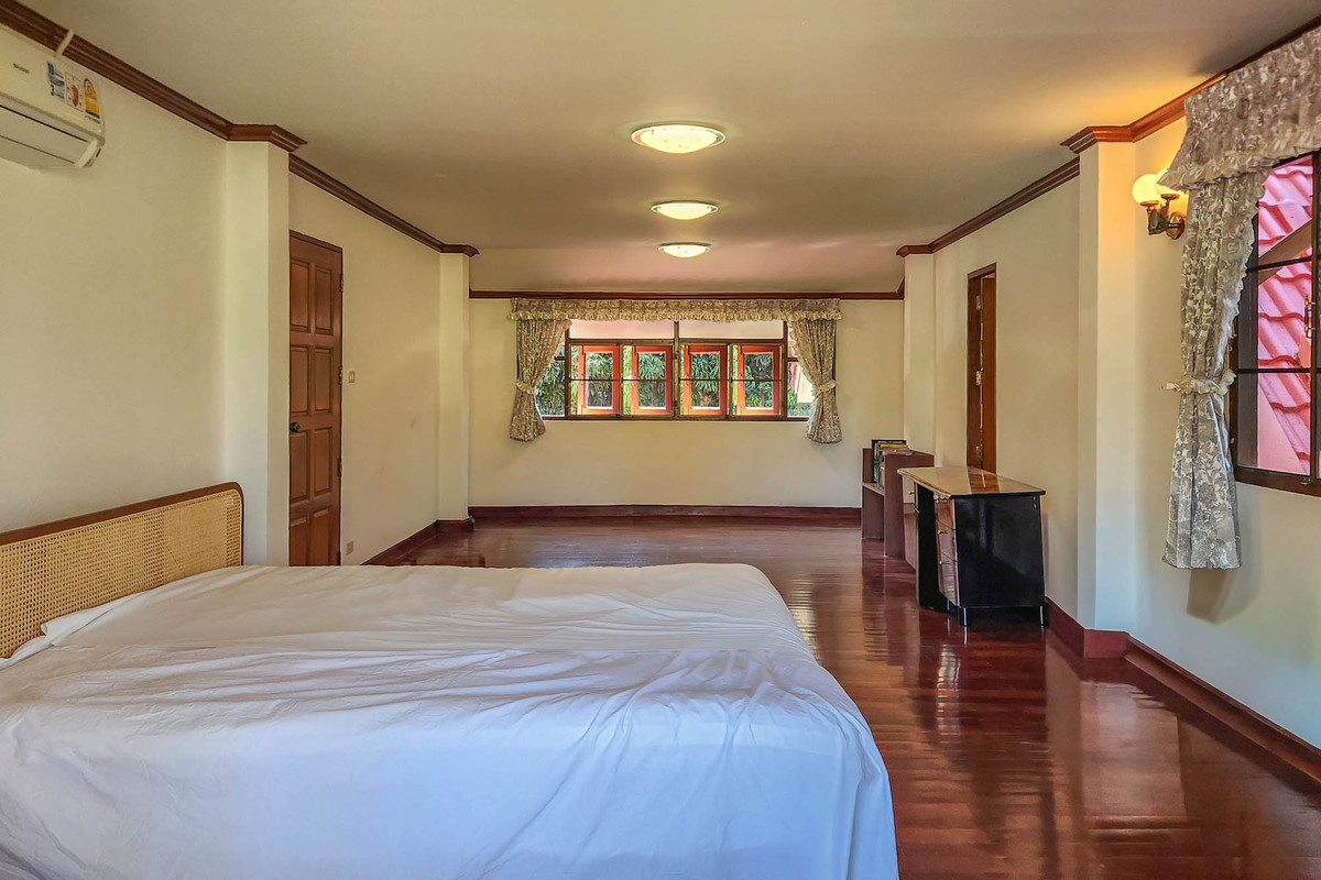 ขายบ้านเชียงใหม่ : บ้านพักส่วนตัววิวภูเขา พร้อมสวนลำไย 84 ต้น ใกล้สนามกอล์ฟ, เชียงใหม่