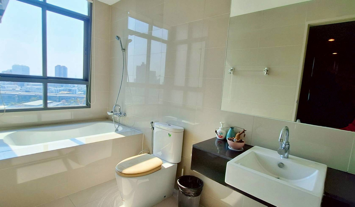 ให้เช่าคอนโดอ่อนนุช อุดมสุข : 🔥 ให้เช่า Ideo Blucove Sukhumvit คอนโดแห่งความสะดวกสบาย ใกล้รถไฟฟ้า 🚆 2 ห้อง ขนาดใหญ่🛏️