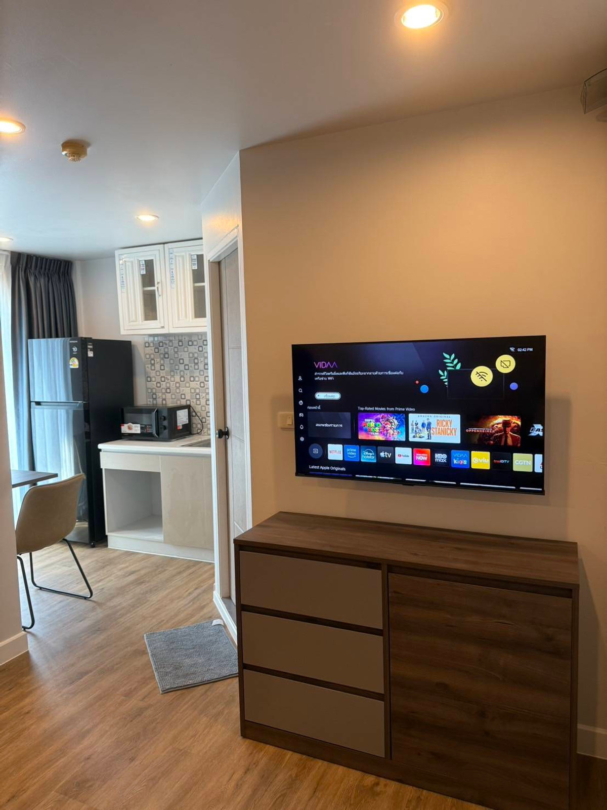 ให้เช่าคอนโดนนทบุรี บางใหญ่ บางบัวทอง : ด่วนให้เช่า ดีคอนโด รัตนาธิเบศร์ ห้อง 29 ตร.ม ราคา 8,500 บาท