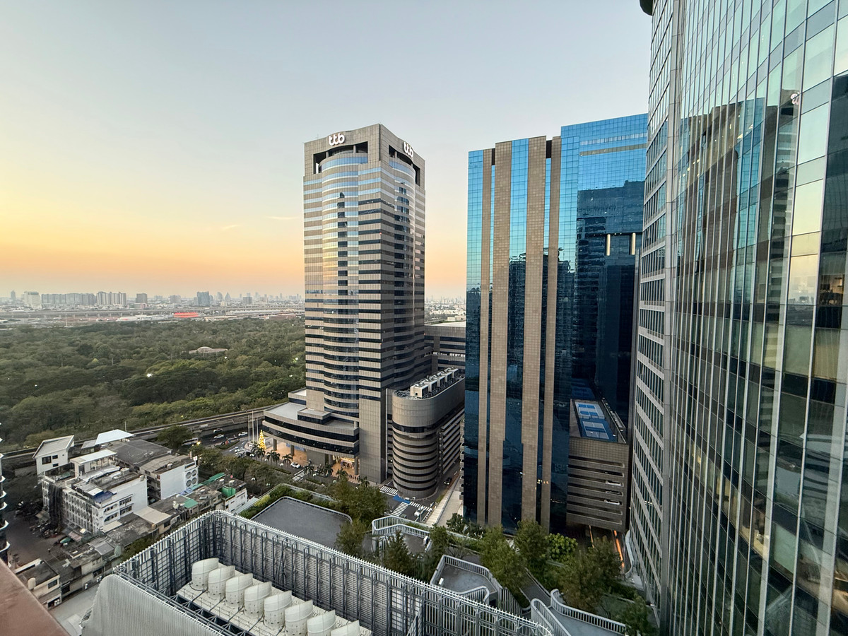 ให้เช่าคอนโดลาดพร้าว เซ็นทรัลลาดพร้าว : ให้เช่า คอนโด SYM Vibhavadi–Ladprao 🏢  ชั้น 23 วิวสวนจตุจักร วิวเปิด โล่ง โปร่ง สบาย ✨ ขนาด 50 ตร.ม. | 2 ห้องนอน 1 ห้องน้ำ | เฟอร์ครบ พร้อมอยู่ ✨