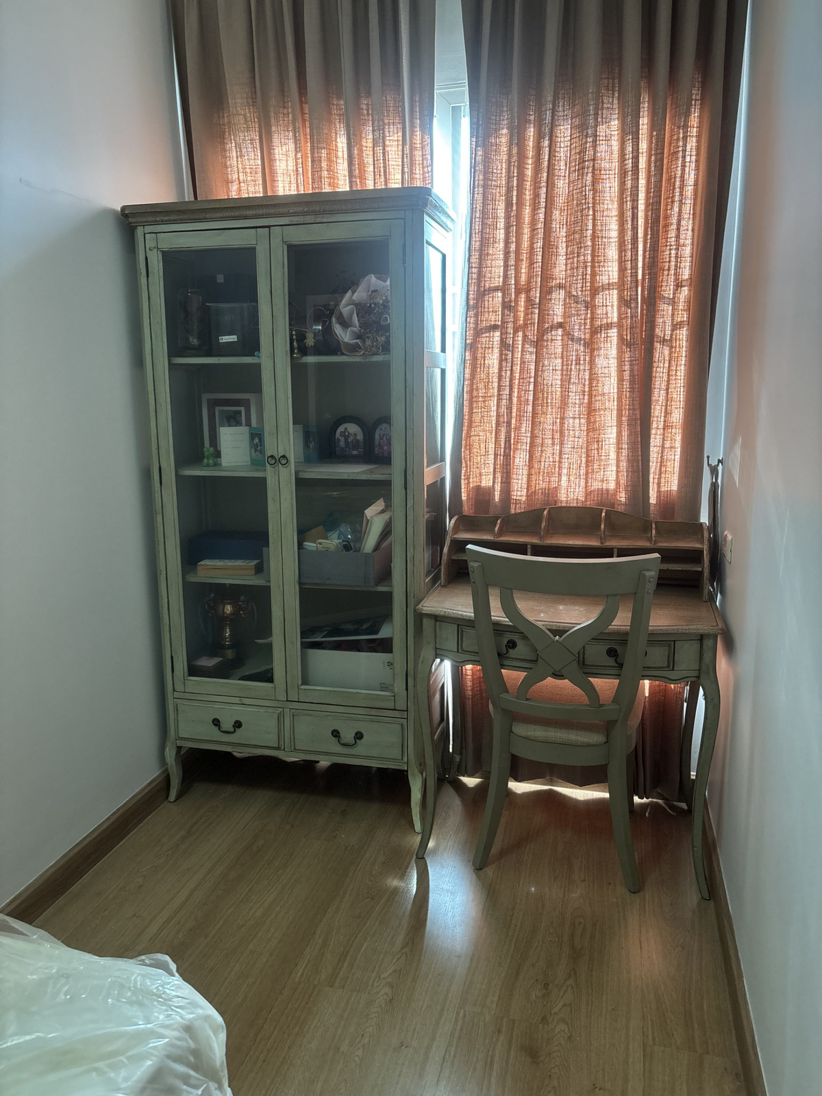 For RentCondoWongwianyai, Charoennakor : Supalai river resort, near BTS Wongwian Yai, easy travel, large room, next to the river. If interested, make an appointment to see immediately, call.