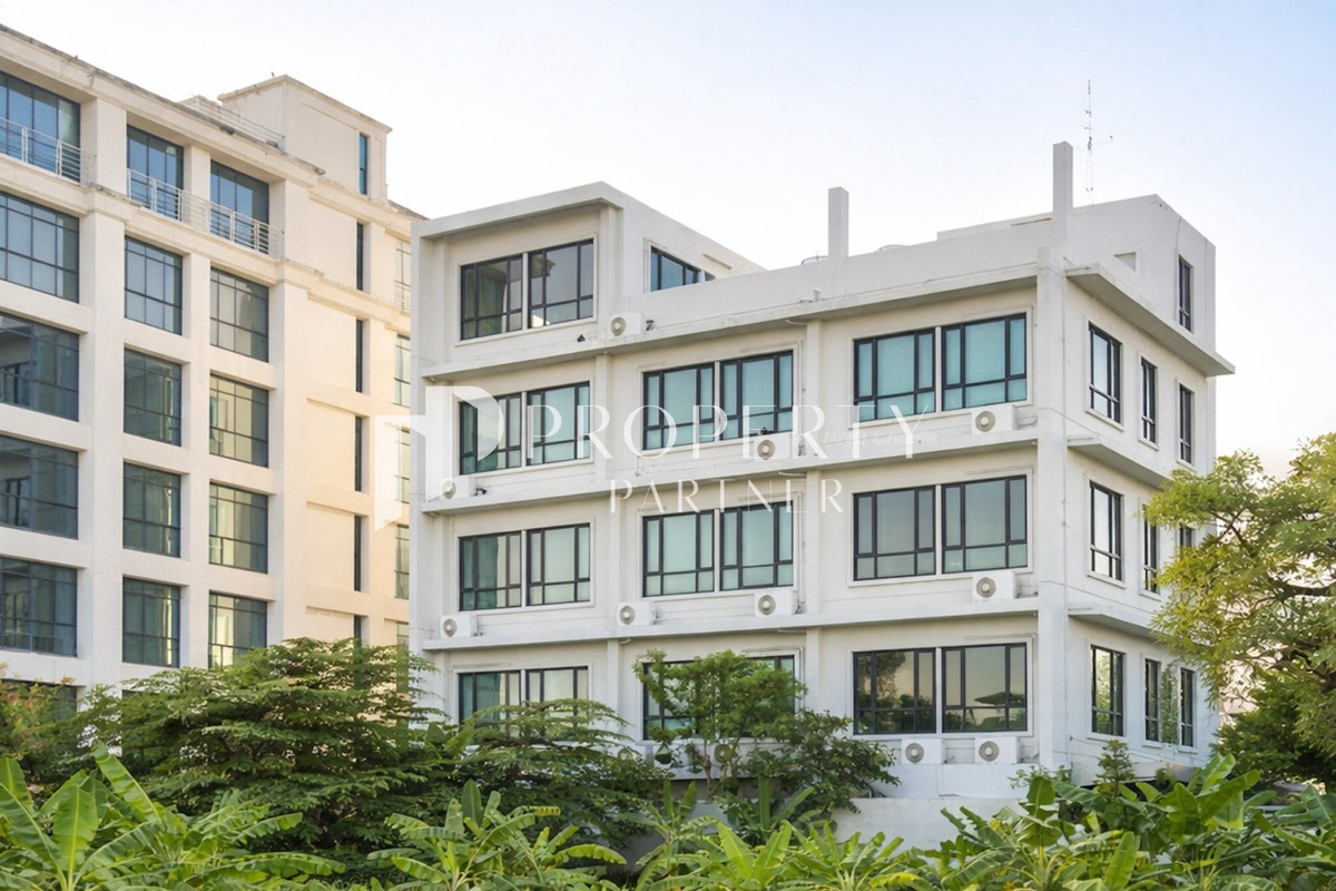 For SaleOfficeOnnut, Udomsuk : Office Building Sukhumvit Soi Sukhumvit 101/1