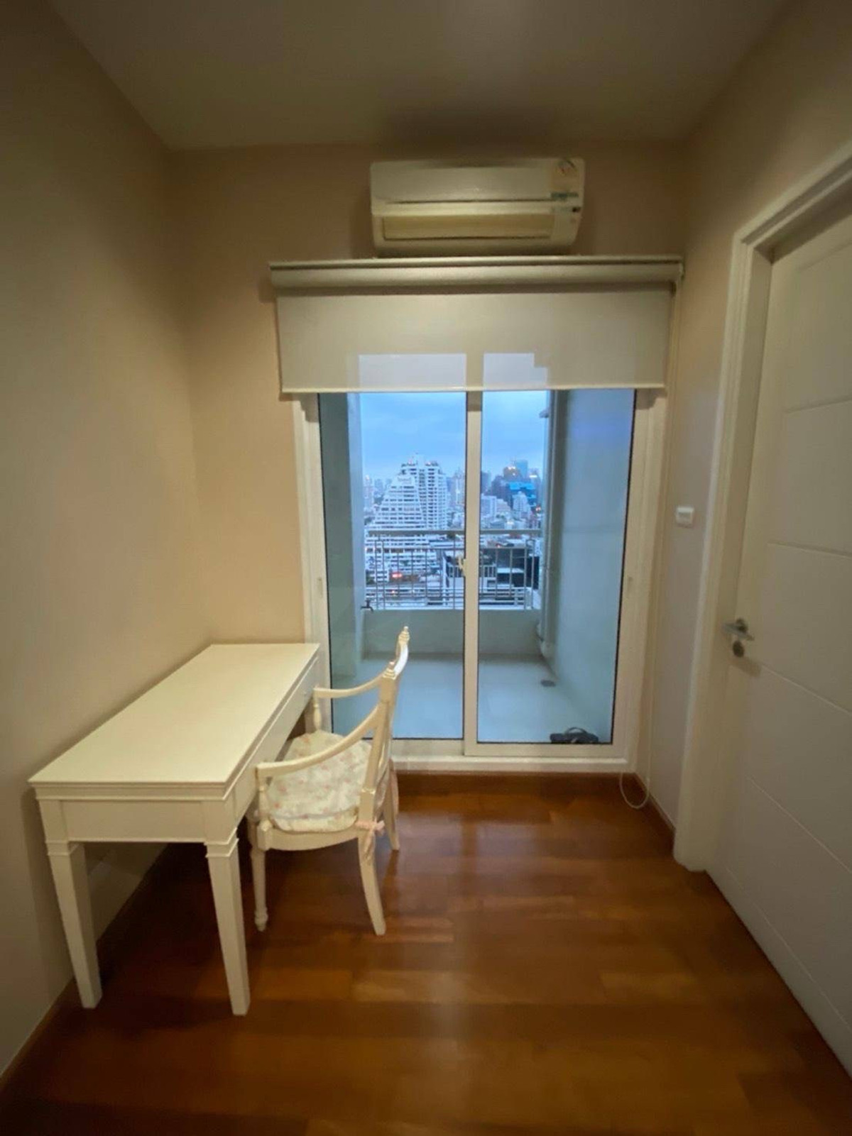 ให้เช่าคอนโดสาทร นราธิวาส : Ivy Sathorn 2b2b 80sqm 32k