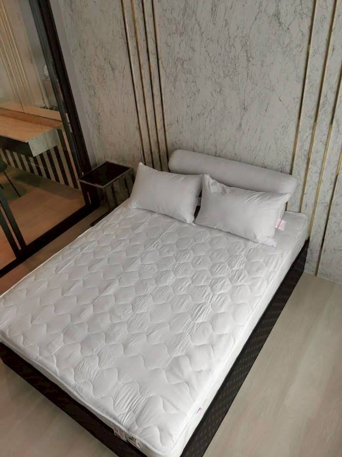 ให้เช่าคอนโดวิทยุ ชิดลม หลังสวน : ✅ LOW160 ✅ Line : @p2nproperty