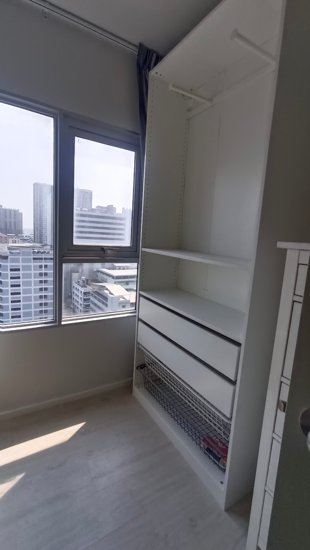 For RentCondoThaphra, Talat Phlu, Wutthakat : *FOR RENT* Aspire Sathorn-Tha Phra, beautiful room (beautiful room, worth booking!!   ) next to BTS Talat Phlu