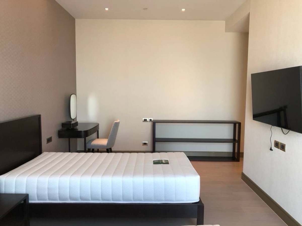 ขายคอนโดวงเวียนใหญ่ เจริญนคร : The Residence at Mandarin Oriental 3b3b 150mb