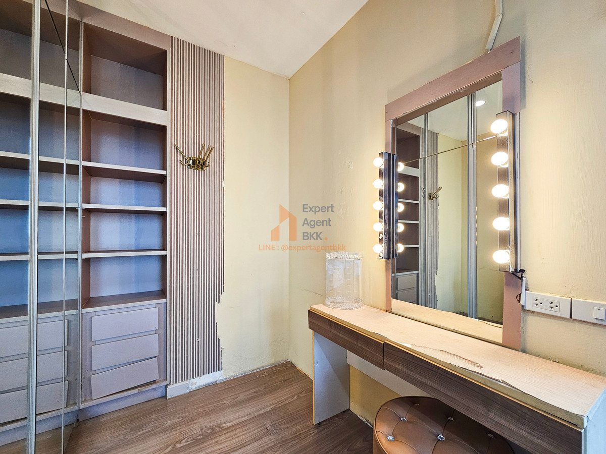 ขายคอนโดราชเทวี พญาไท : ขาย/SALE : The Capital Ratchaprarop - Vibhavadi (เดอะ แคปปิตอล ราชปรารภ-วิภาวดี) - 3 ห้องนอน LC104