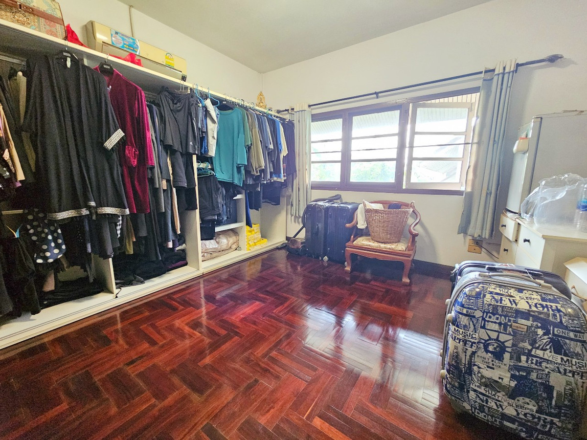 For SaleHousePhutthamonthon, Salaya : Chuan Chuen Park Ville, Kanchanaphisek Land size 119 sq.wah | 4 Bedrooms | Close to Si Rat Expressway