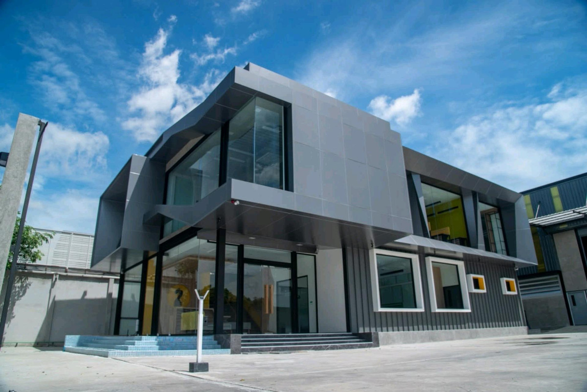 For SaleOfficeNawamin, Ramindra : 🏬Super premium home office #Ramindra area Modern style, complete functions, prime location, close to the BTS.
**Suitable for both business and residence, with ready-to-use warehouse, suitable for storing products, stocking products, logistics, or warehous
