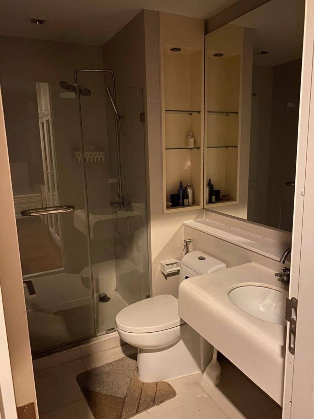 ให้เช่าคอนโดสาทร นราธิวาส : Ivy Sathorn 2b2b 80sqm 32k