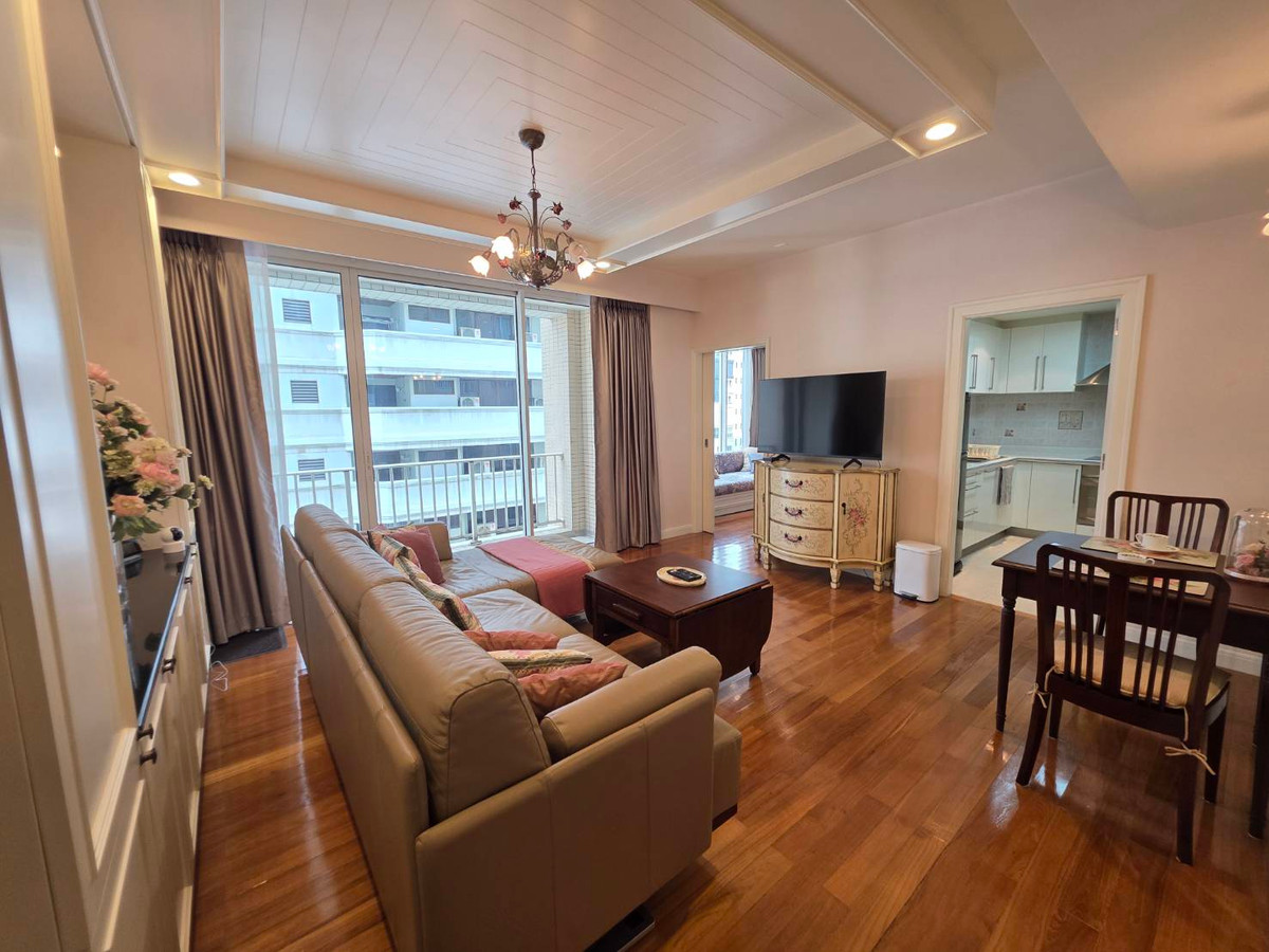 For SaleCondoWitthayu, Chidlom, Langsuan, Ploenchit : Langsuan Ville: 1+1 bed 1bath 97.05sqm. 17,000,000 transfer fee 50/50 Am: 0656199198