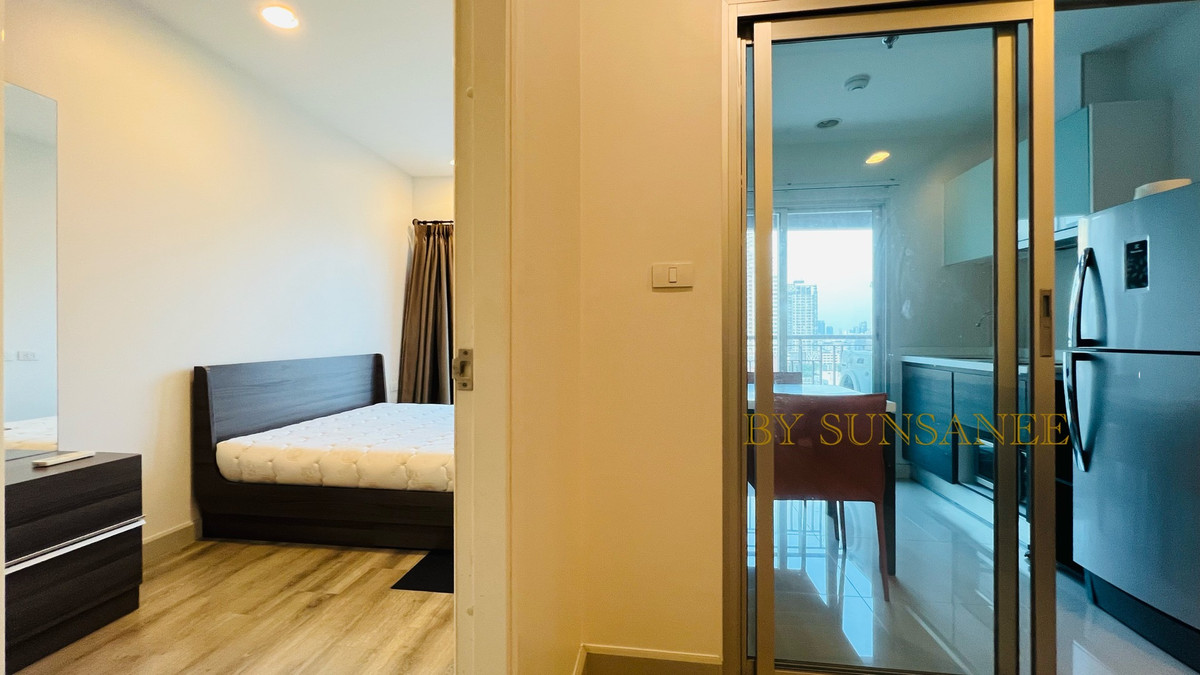 ขายคอนโดสาทร นราธิวาส : 🔥 Urgent Sale – Great Investment Opportunity! 