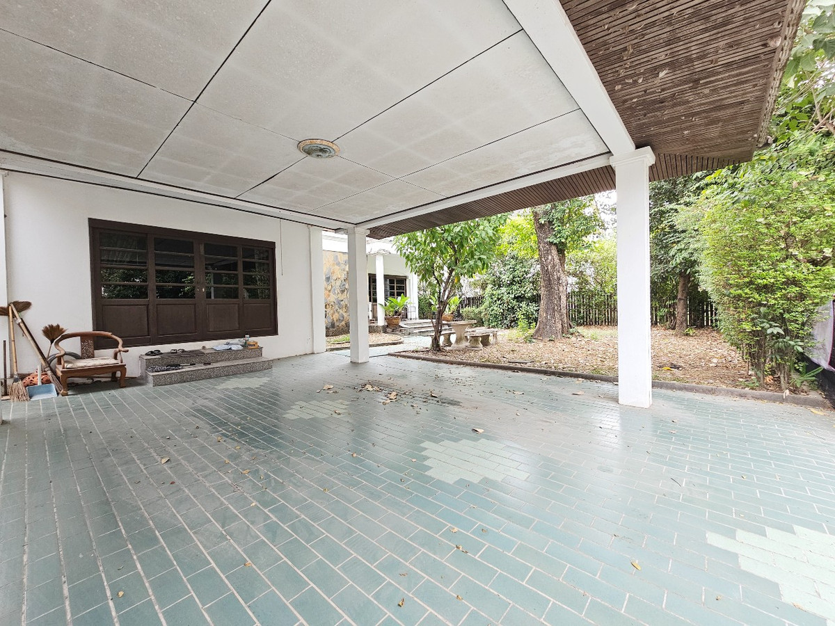 For SaleHousePhutthamonthon, Salaya : Chuan Chuen Park Ville, Kanchanaphisek Land size 119 sq.wah | 4 Bedrooms | Close to Si Rat Expressway