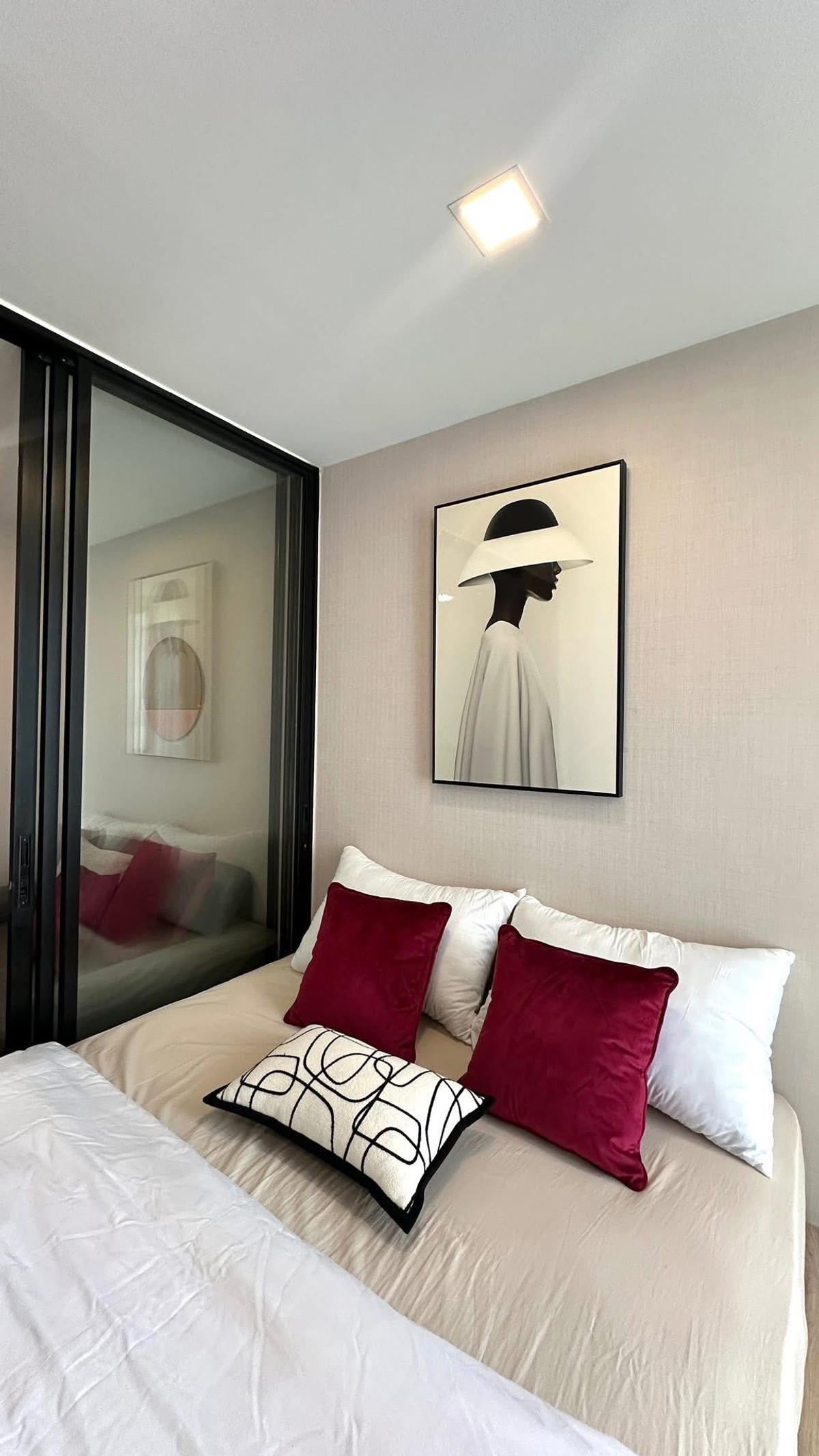 For RentCondoRatchadapisek, Huaikwang, Suttisan : For Rent ✨ Atmoz Ratchada - Huaikwang ✨ Fully furnished with appliances, near MRT Huaikwang.