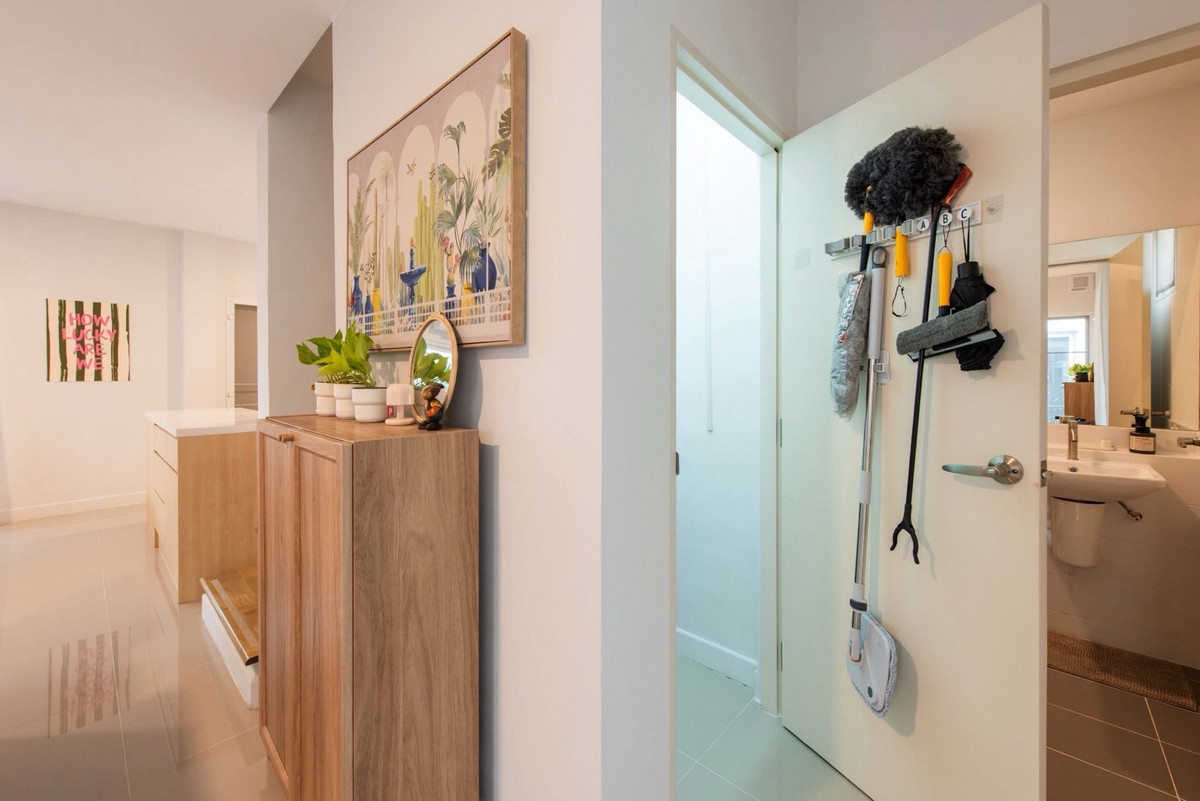 For RentSamut Prakan,Samrong : Semi-detached house for rent, lots of space, fully furnished, has a Home Automation system, highly convenient, near Mega Bangna mall, Grand Pleno Mega Bangna Village, ready to move in ✨