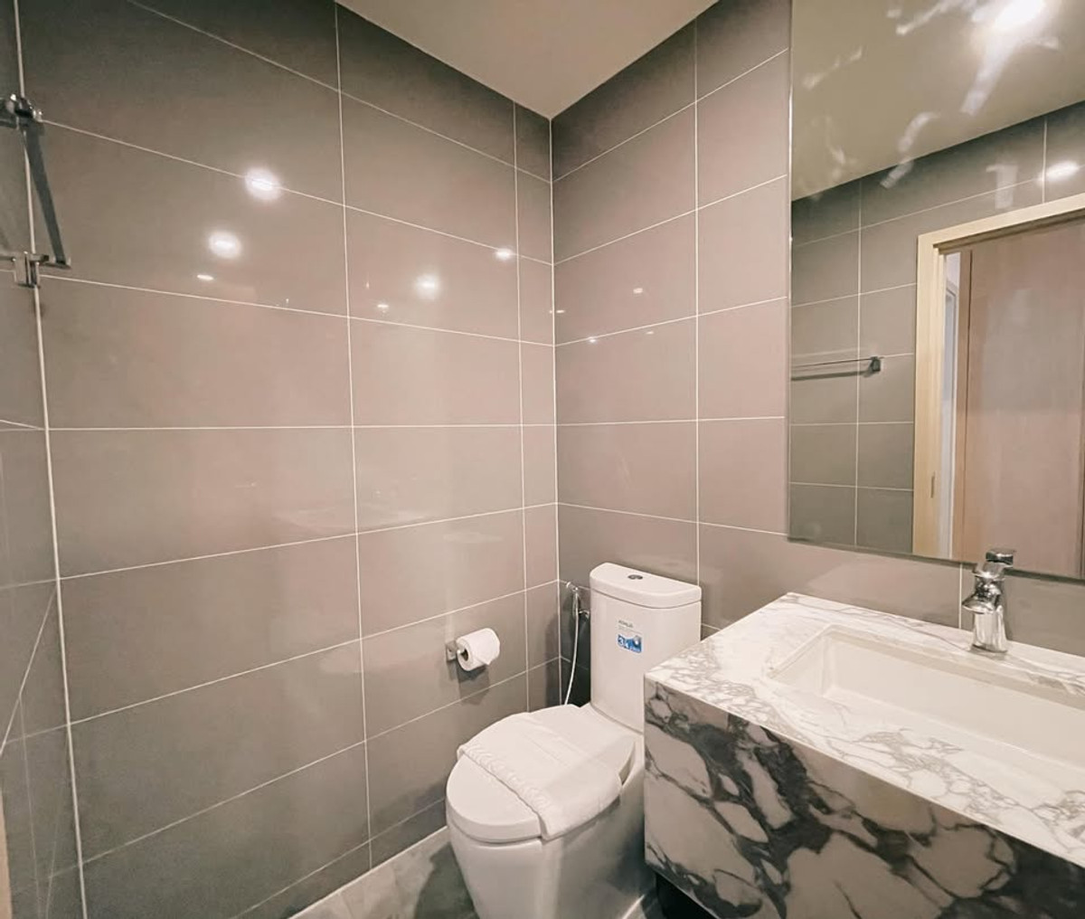 ให้เช่าคอนโดราชเทวี พญาไท : Q Chidlom Phetchaburi【𝐑𝐄𝐍𝐓】🔥ห้องโทนอบอุ่นปนหรู ให้ความรู้สึกเหมือน Private Residence🔥 ติดต่อไลน์ไอดี: @hacondo