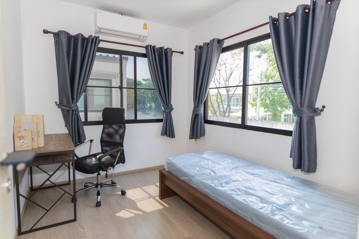 TownhomeBangna, Bearing, Lasalle : For Rent: Indy 5 Bangna Km.7, Price: 59,000 THB (Also available for Sale at 6.79 Million THB) [MKh260204]