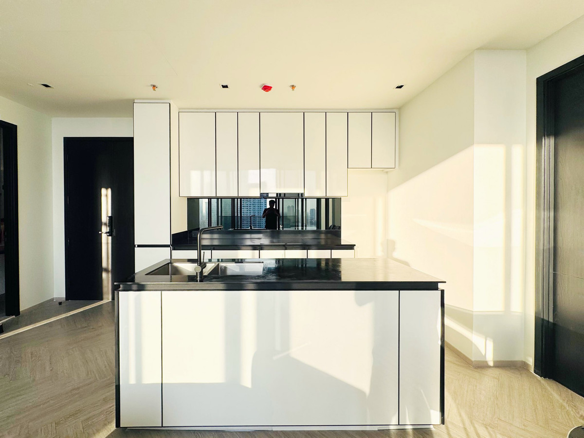 For SaleCondoWongwianyai, Charoennakor : Chapter Charoen Nakhon - Riverside Wake up early and see the curve of the Chao Phraya River. Tea and coffee are more delicious without explanation.