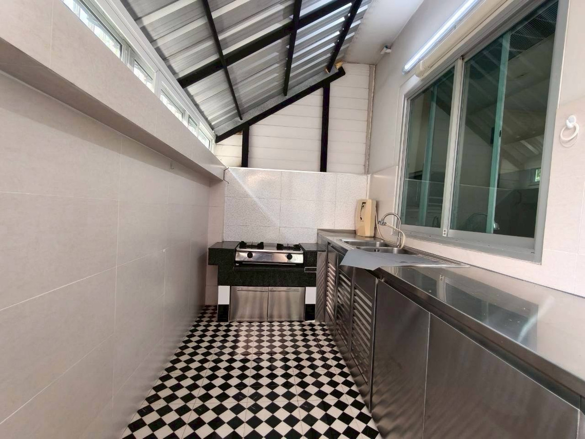 For RentTownhomeRama 2, Bang Khun Thian : 🏡 For Rent: 2-Storey Townhome Next to Rung Arun School – Only 1 Minute Walk!