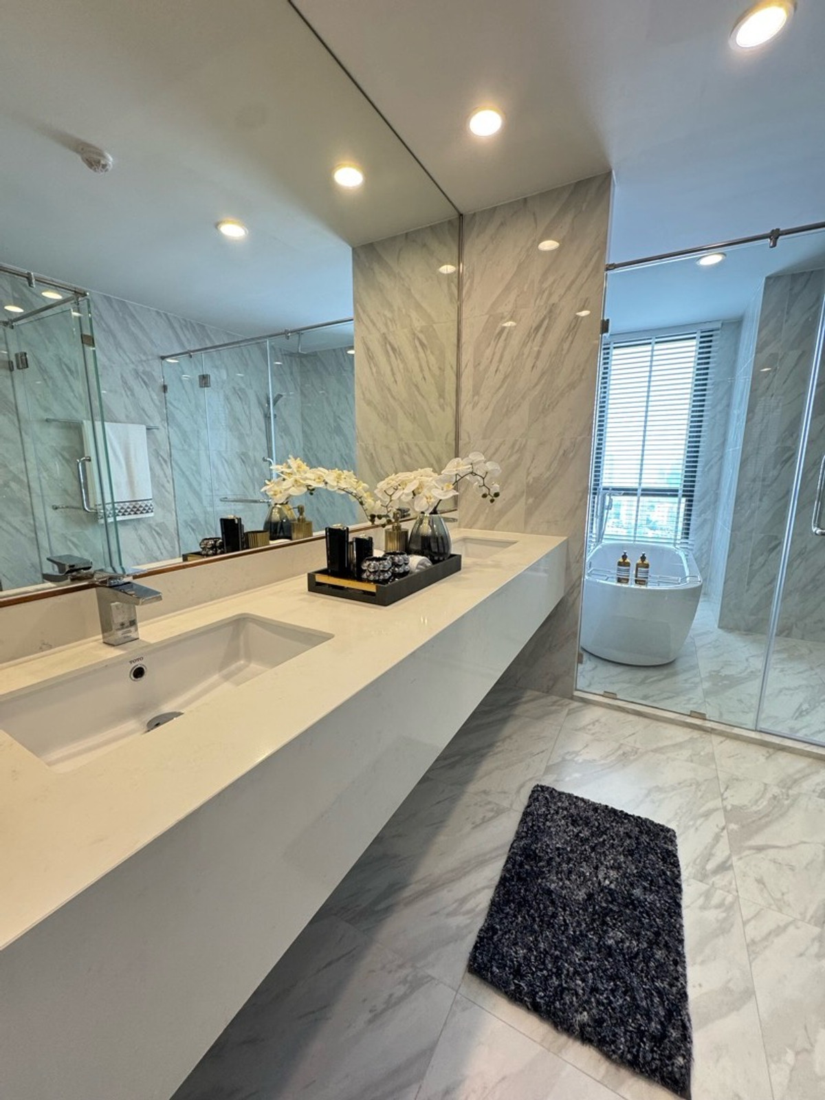 ขายคอนโดคลองเตย กล้วยน้ำไท : ห้อง Penthouse Coco Parc…!!! ติด One Bangkok , ติดสวนเบญฯ 1 เดียวบนเส้นพระราม 4 