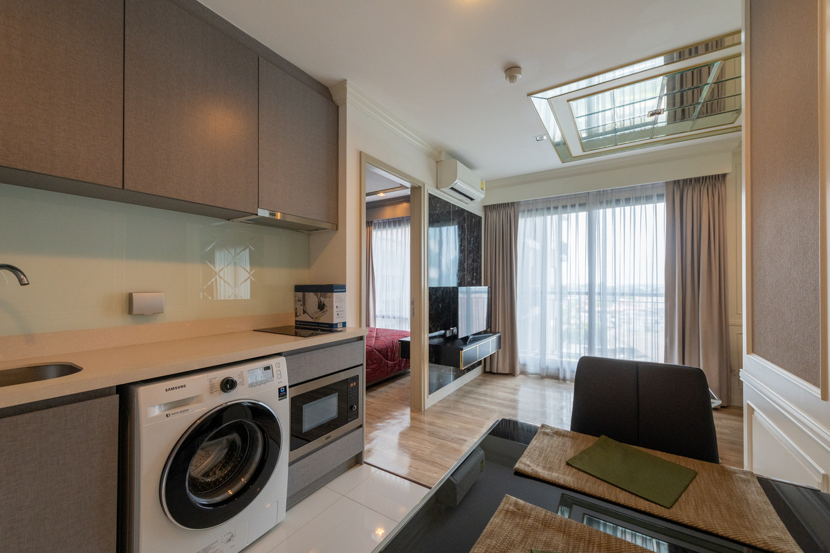 ให้เช่าคอนโดสุขุมวิท อโศก ทองหล่อ : ให้เช่า คอนโด RHYTHM Sukhumvit 36-38 🚆ใกล้ BTS ทองหล่อ