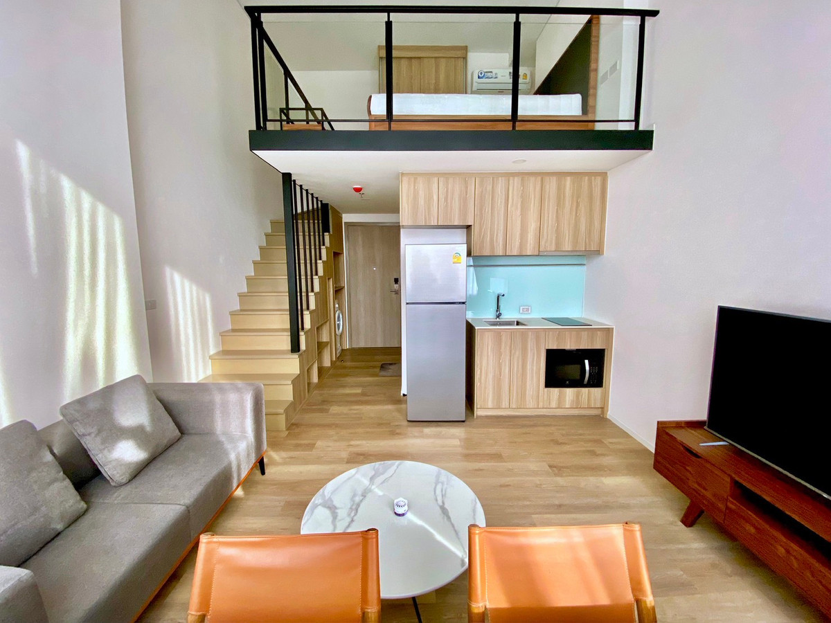 ให้เช่าคอนโดอ่อนนุช อุดมสุข : 🌆 ให้เช่าห้อง Duplex วิวเมืองกว้าง Siamese 87 | เฟอร์ครบ พร้อมอยู่