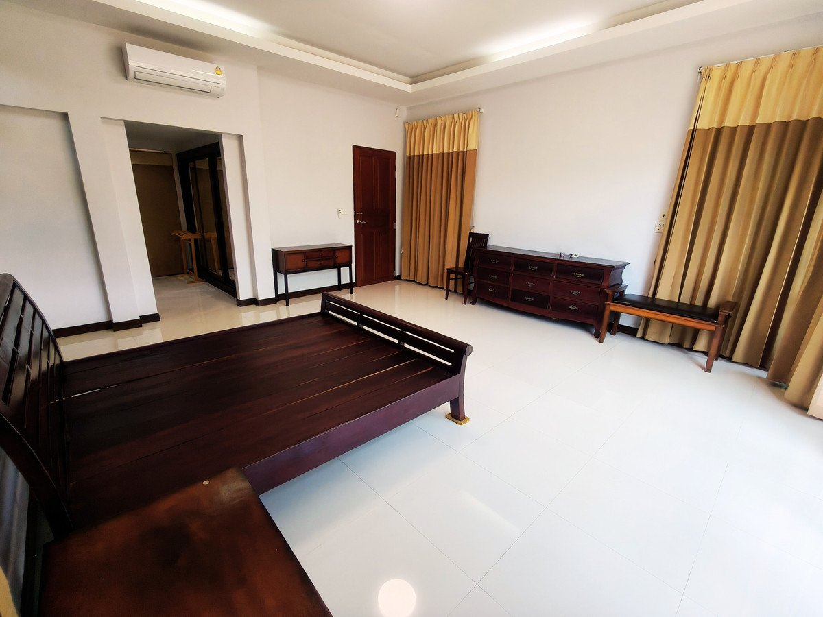 ขายบ้านระยอง : ⛳️ ขายบ้านหรูสไตล์รีสอร์ท ติดสนามกอล์ฟ Eastern Star ระยอง บนที่ดินผืนใหญ่ 880 ตร.ว. ชีวิตพักผ่อนระดับ Exclusive ที่คุณครอบครองได้