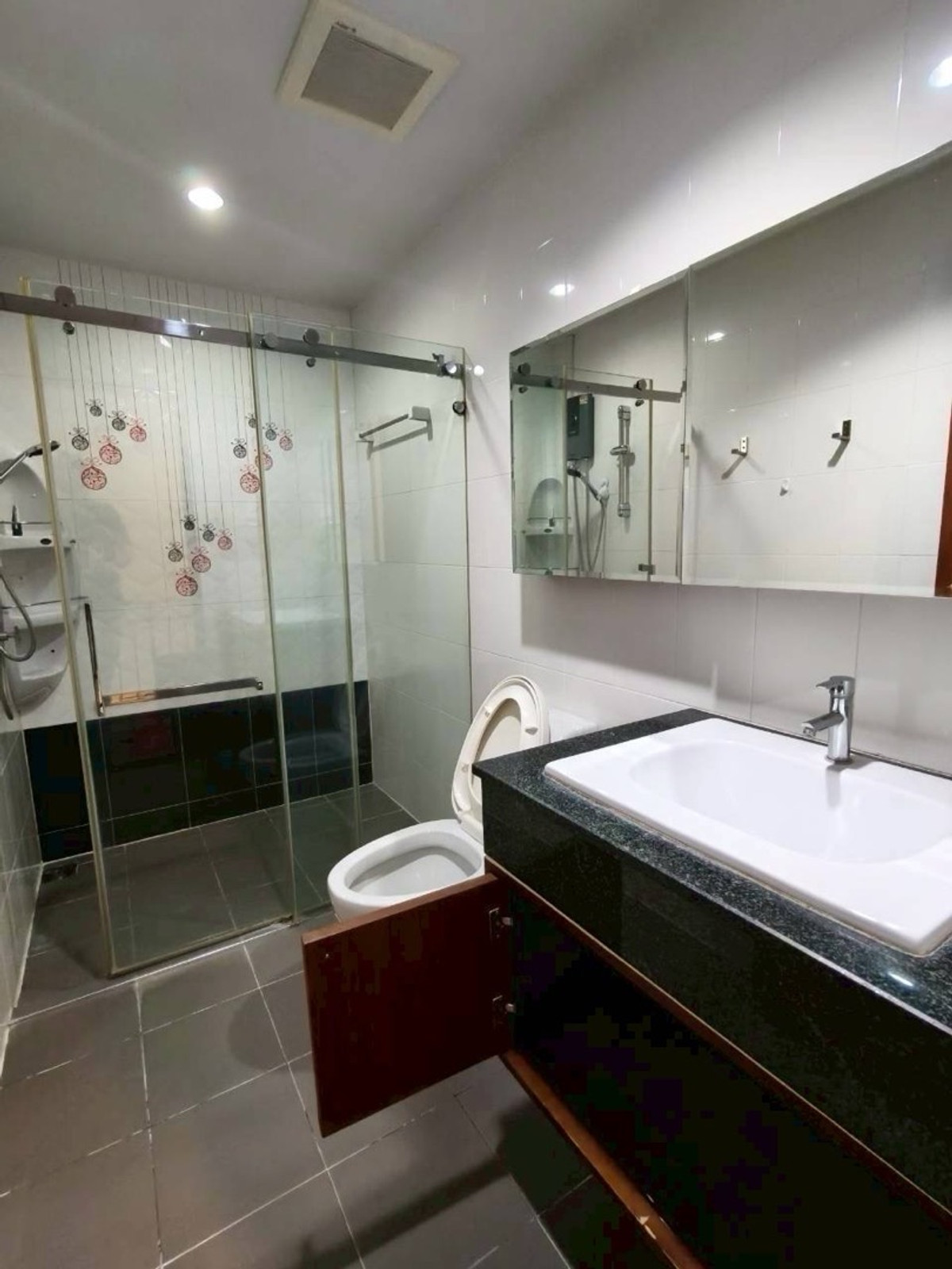 For RentTownhomeRama 2, Bang Khun Thian : 🏡 For Rent: 2-Storey Townhome Next to Rung Arun School – Only 1 Minute Walk!