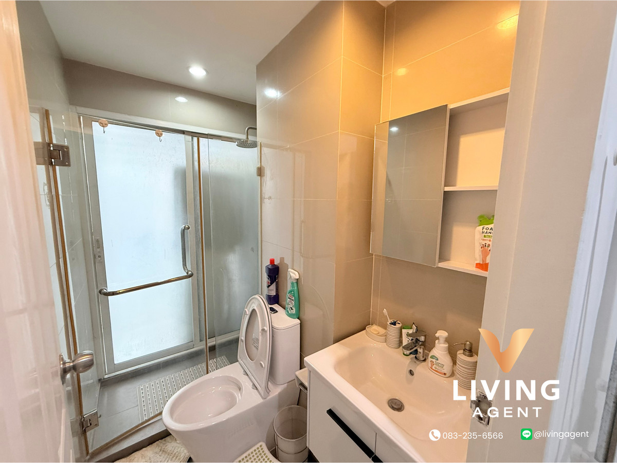 For RentCondoLadprao, Central Ladprao : ✨For rent SYM Vibha–Ladprao Beautiful room, ready to move in, 8th floor, corner room, view of Chatuchak Park, open, airy, peaceful, size 67 sq m., perfectly allocated space. Suitable for both living and working at home 👌 🛏