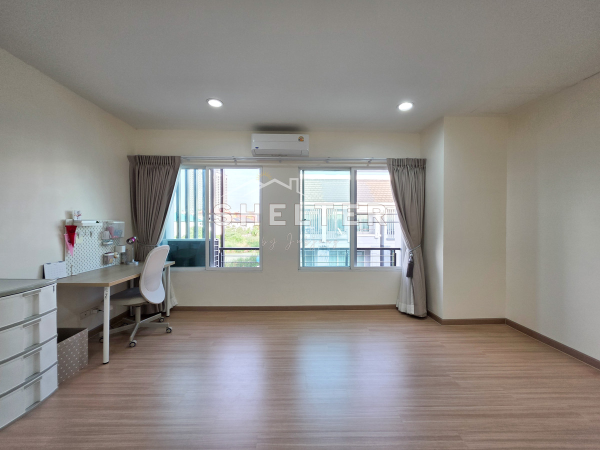 ขายทาวน์โฮมรามคำแหง หัวหมาก : ทาวน์โฮมใกล้ MRT สีส้ม รามคำแหง เชื่อมต่อได้ทั้งเส้น เลียบทางด่วน - รามคำแหง - พระราม 9 🚘