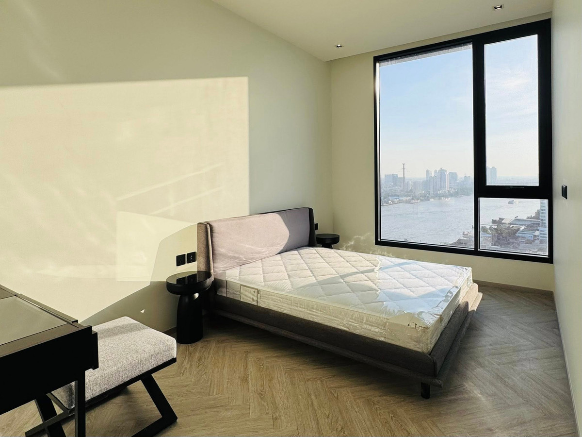 For SaleCondoWongwianyai, Charoennakor : Chapter Charoen Nakhon - Riverside Wake up early and see the curve of the Chao Phraya River. Tea and coffee are more delicious without explanation.