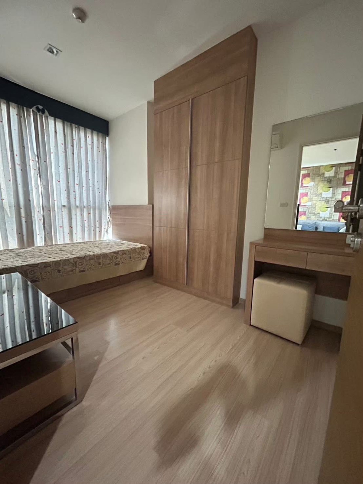 ให้เช่าคอนโดสะพานควาย จตุจักร :  💥 FOR RENT   :   Rhythm   Phahon -Ari  Condo   💥  