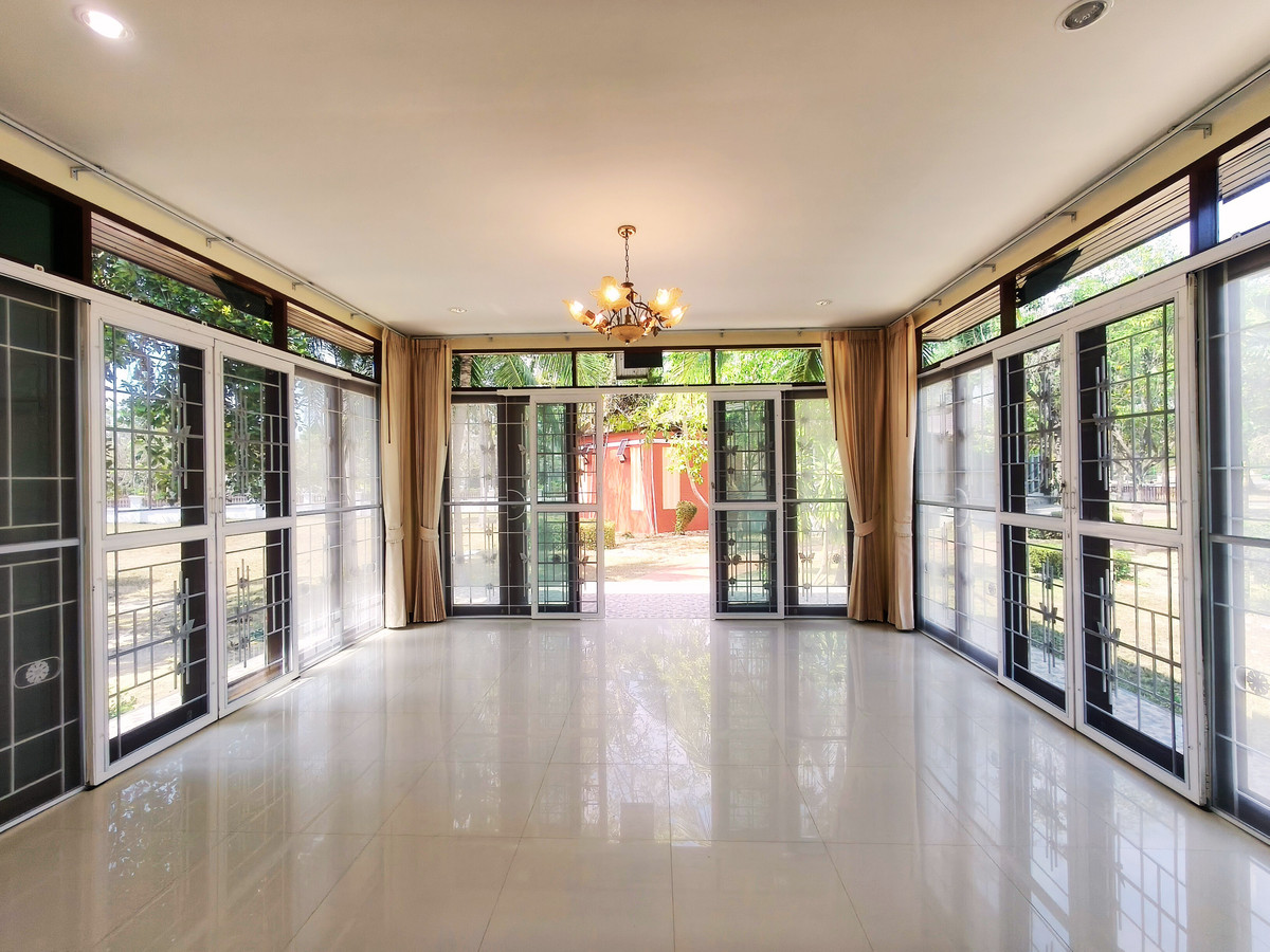 ขายบ้านระยอง : ⛳️ ขายบ้านหรูสไตล์รีสอร์ท ติดสนามกอล์ฟ Eastern Star ระยอง บนที่ดินผืนใหญ่ 880 ตร.ว. ชีวิตพักผ่อนระดับ Exclusive ที่คุณครอบครองได้