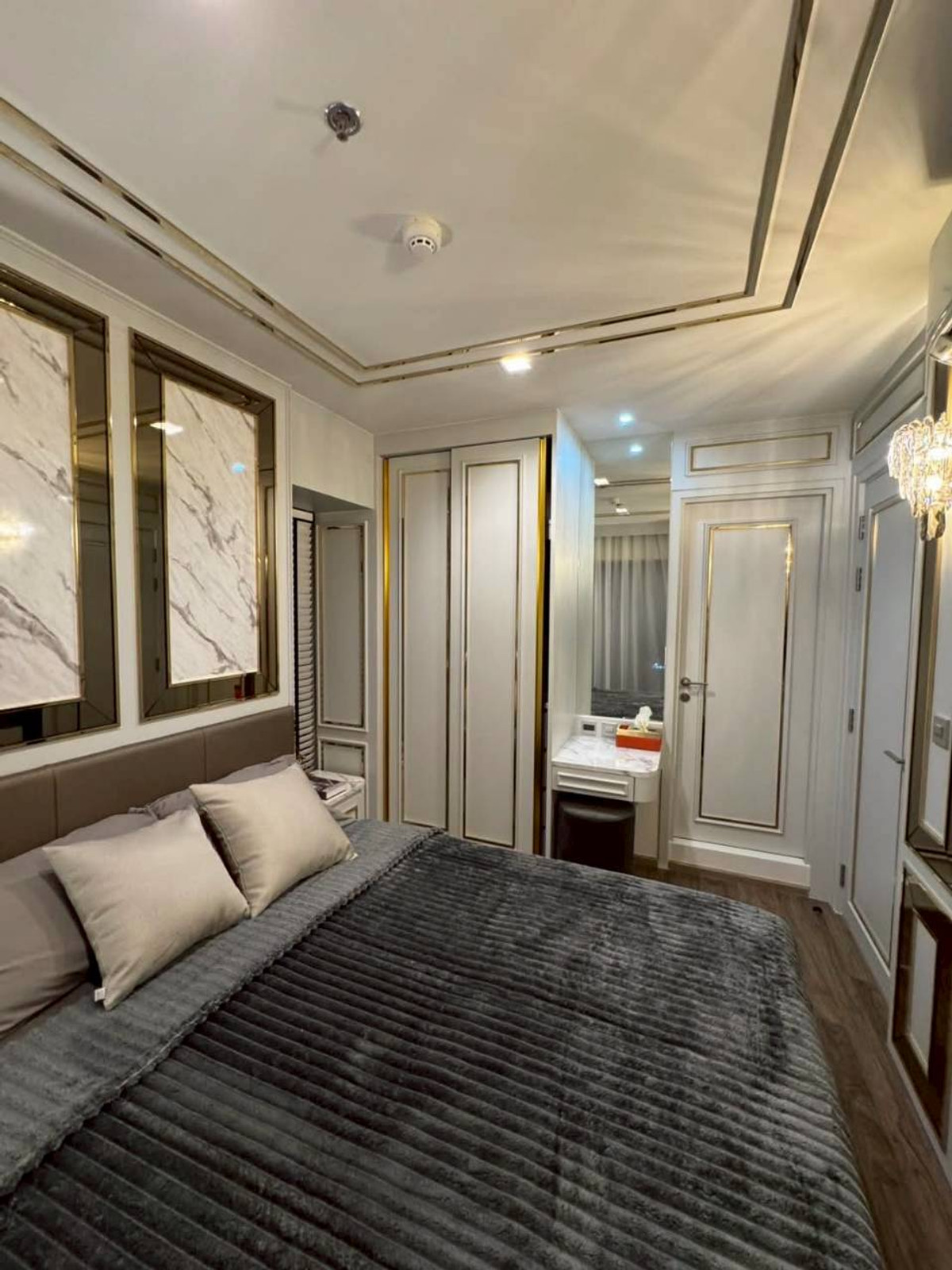 ให้เช่าคอนโดลาดพร้าว เซ็นทรัลลาดพร้าว : ✅ LVY129 ✅ Line : @p2nproperty