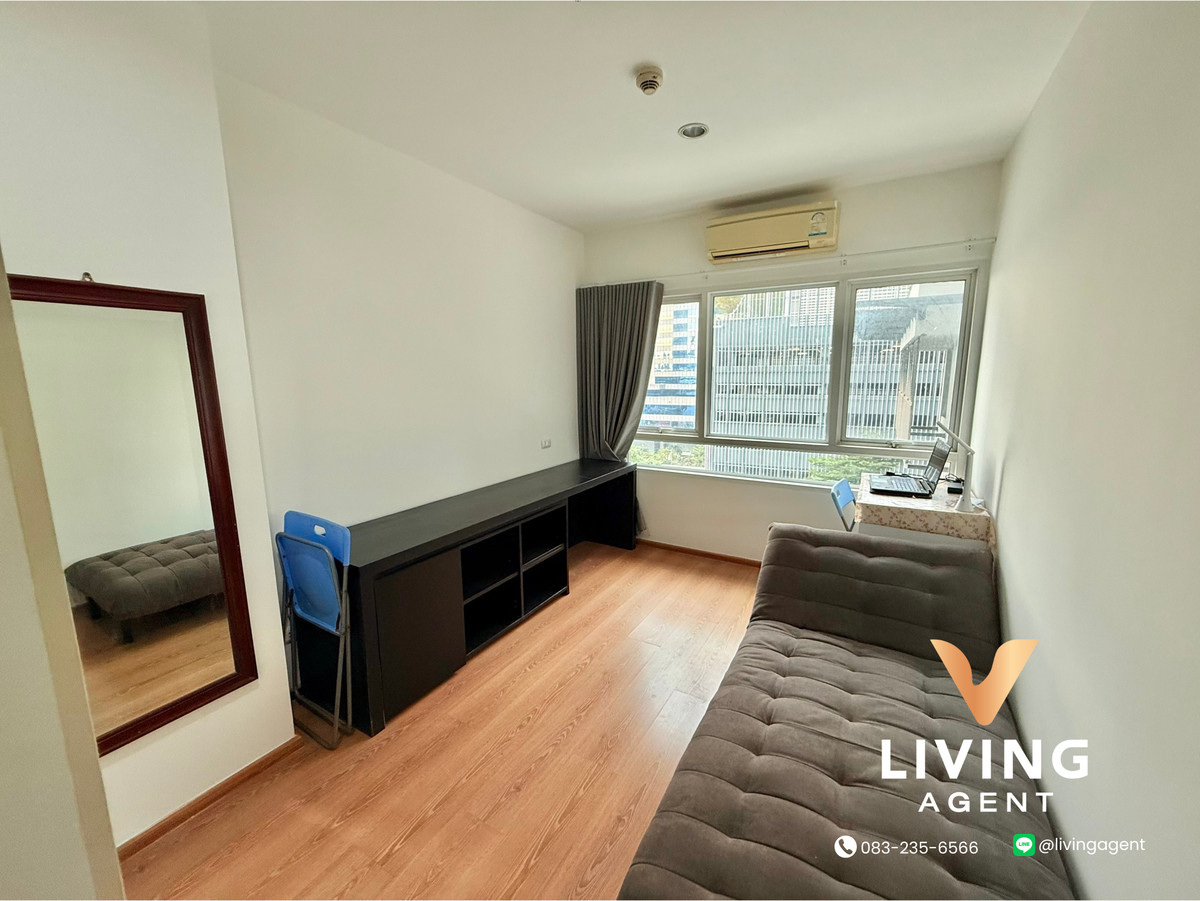 For RentCondoLadprao, Central Ladprao : ✨For rent SYM Vibha–Ladprao Beautiful room, ready to move in, 8th floor, corner room, view of Chatuchak Park, open, airy, peaceful, size 67 sq m., perfectly allocated space. Suitable for both living and working at home 👌 🛏