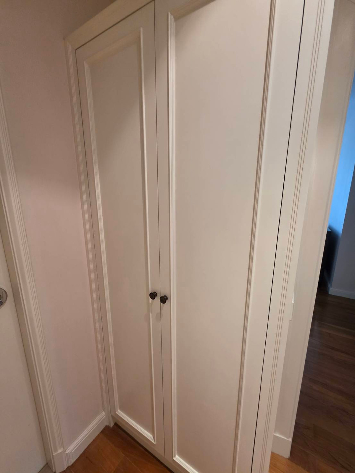 For SaleCondoWitthayu, Chidlom, Langsuan, Ploenchit : Langsuan Ville: 1+1 bed 1bath 97.05sqm. 17,000,000 transfer fee 50/50 Am: 0656199198