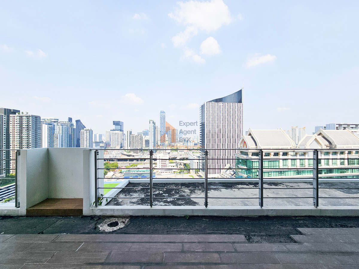 For SaleCondoRama9, Petchburi, RCA : 💎 Rare Item! Penthouse Asoke 194 sq m. Double Volume, panoramic view. For sale/SALE: My Resort Bangkok (My Resort Bangkok) - 2 bedrooms LC110